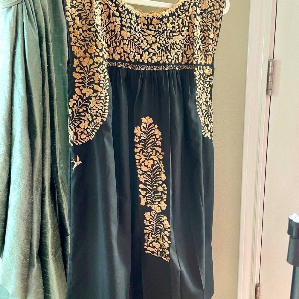 Mi Golondrina dress. Small.